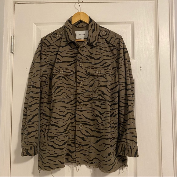 ⭐️Host Pick⭐️ Pistola Camilo Military Jacket - Cadet - Picture 5 of 10